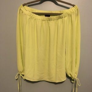 Vince Camuto blouse